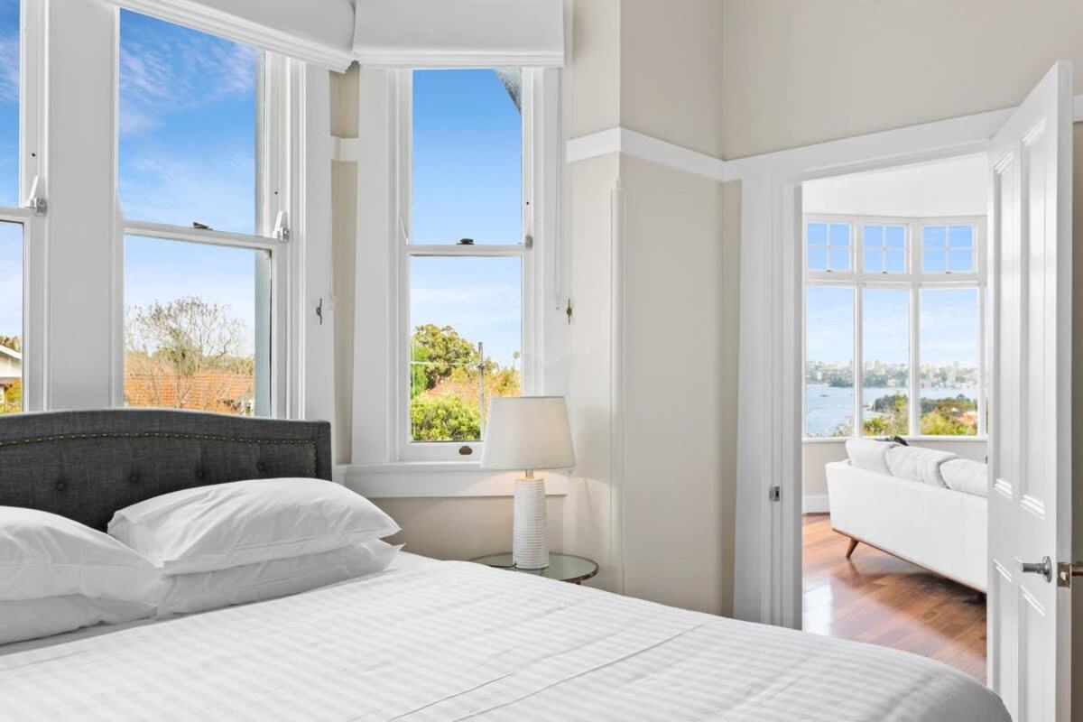 Huge Harbour View Apartment In Historic Home Sydney Exterior foto